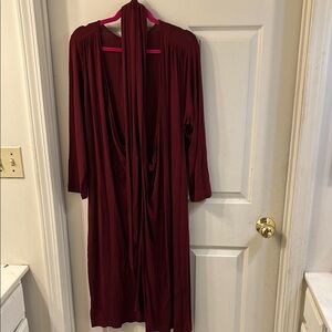 Elegant Burgundy Women's Robe